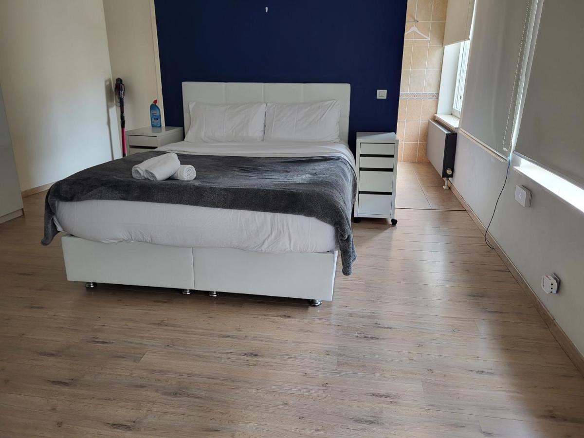 Appartement Les Pieds A La Grande Place